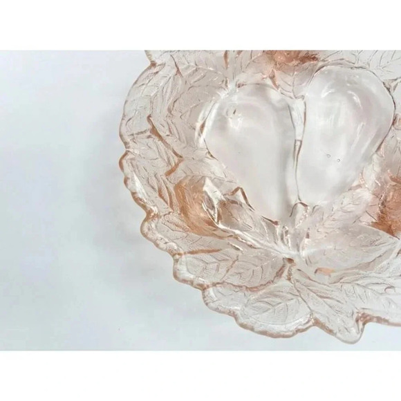 Pink Jeannette Depression Glass Sweet Pear Foliage 1930's Decorative Pressed Gla - Picture 5 of 10